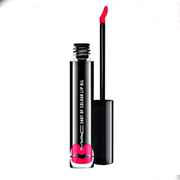 MAC Whirled Tour Lip Oil – Moisturizing Tint, High-Shine Red Gloss – NWT - Picture 3 of 10